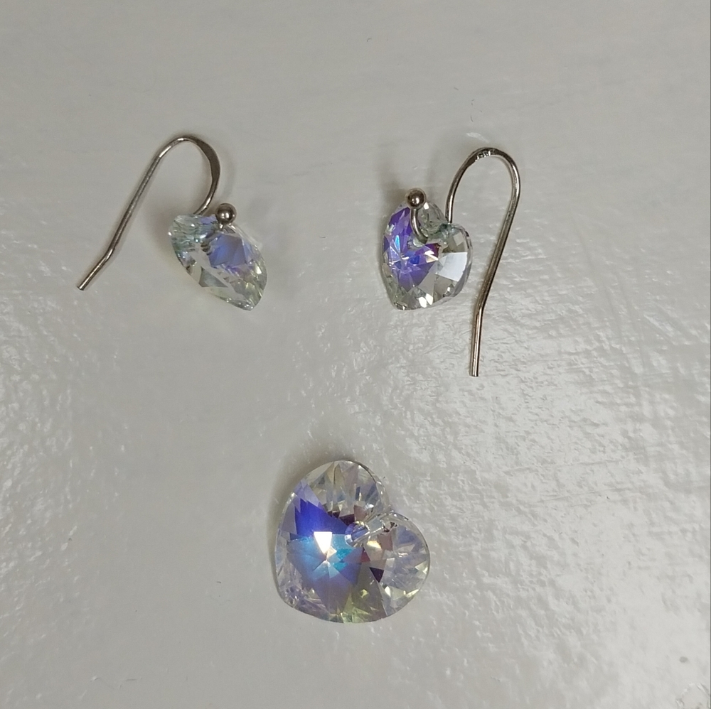 STERLIN SILVER 925 CRYSYAL HEART EARRING/PENDENT SET